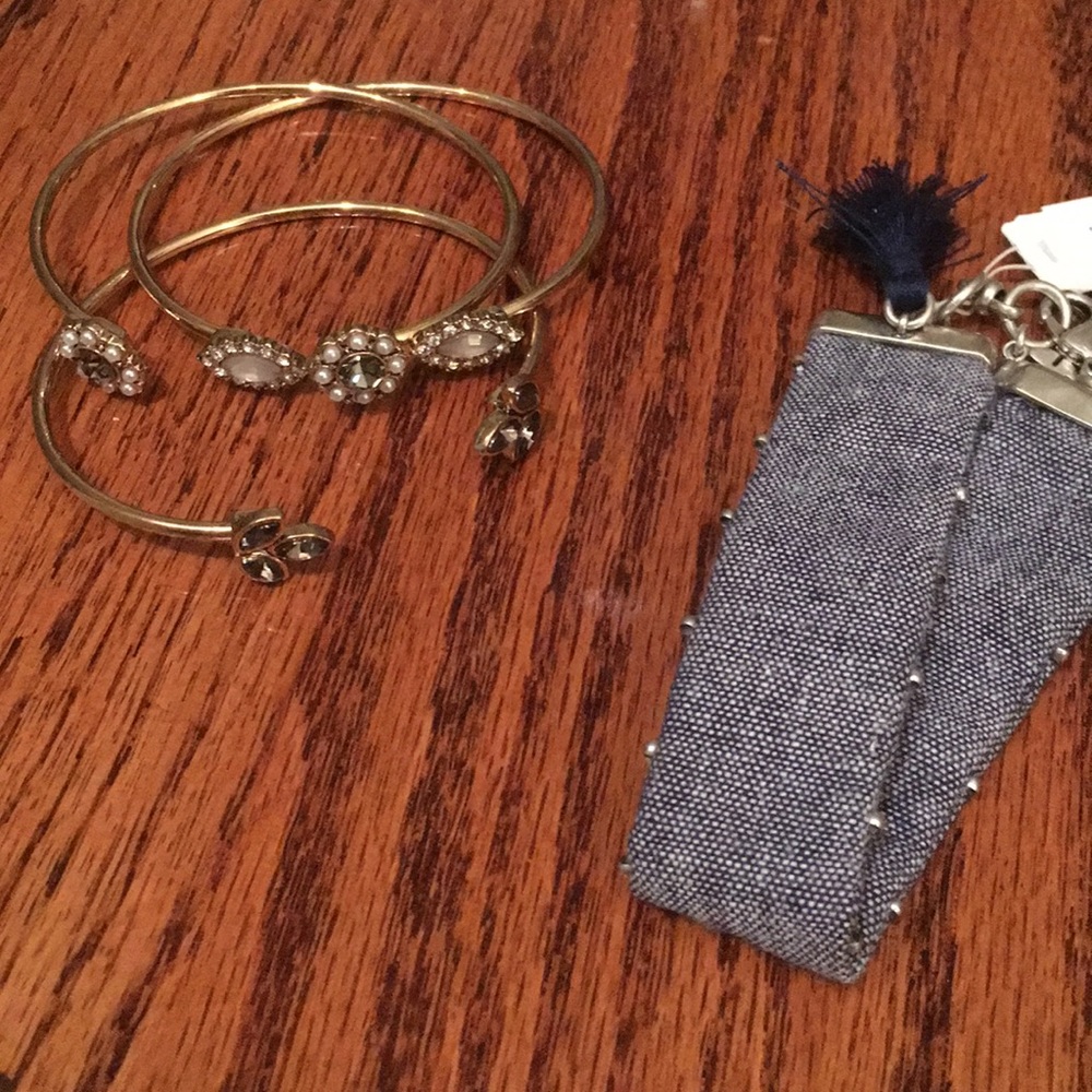 Bracelet set